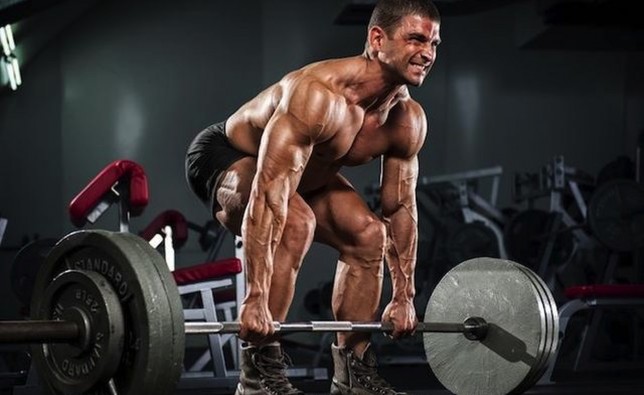 DEADLIFT LÀ GÌ VÀ BÍ KÍP TẬP DEADLIFT ĐÚNG CÁCH ĐỂ TRÁNH CHẤN THƯƠNG